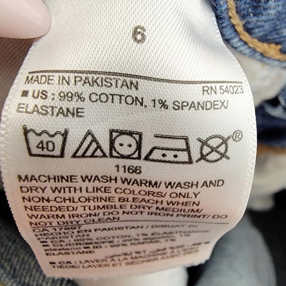 4/$20 Old Navy O.G. Straight Leg Distressed Blue Jeans Size 6 - Picture 7 of 7